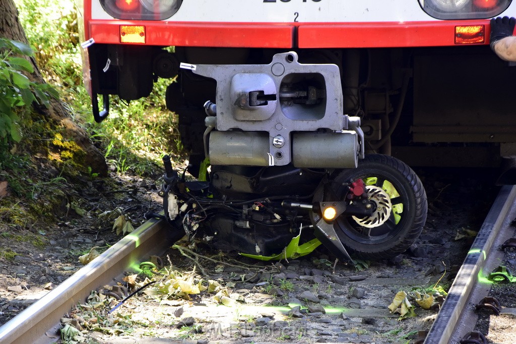 VU Roller KVB Bahn Koeln Luxemburgerstr Neuenhoefer Allee P075.JPG - Miklos Laubert